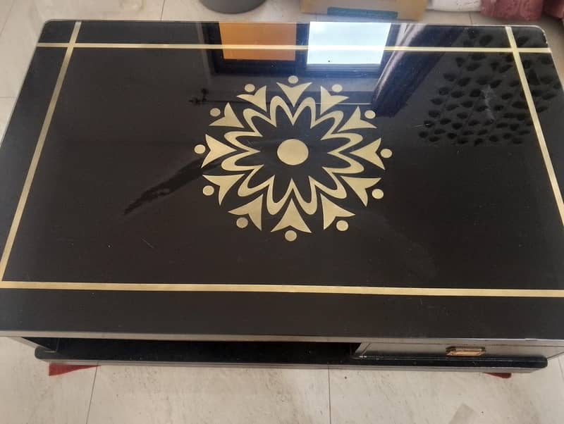 center table 4