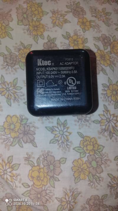 Output 100-240V:5.0V---2.0A