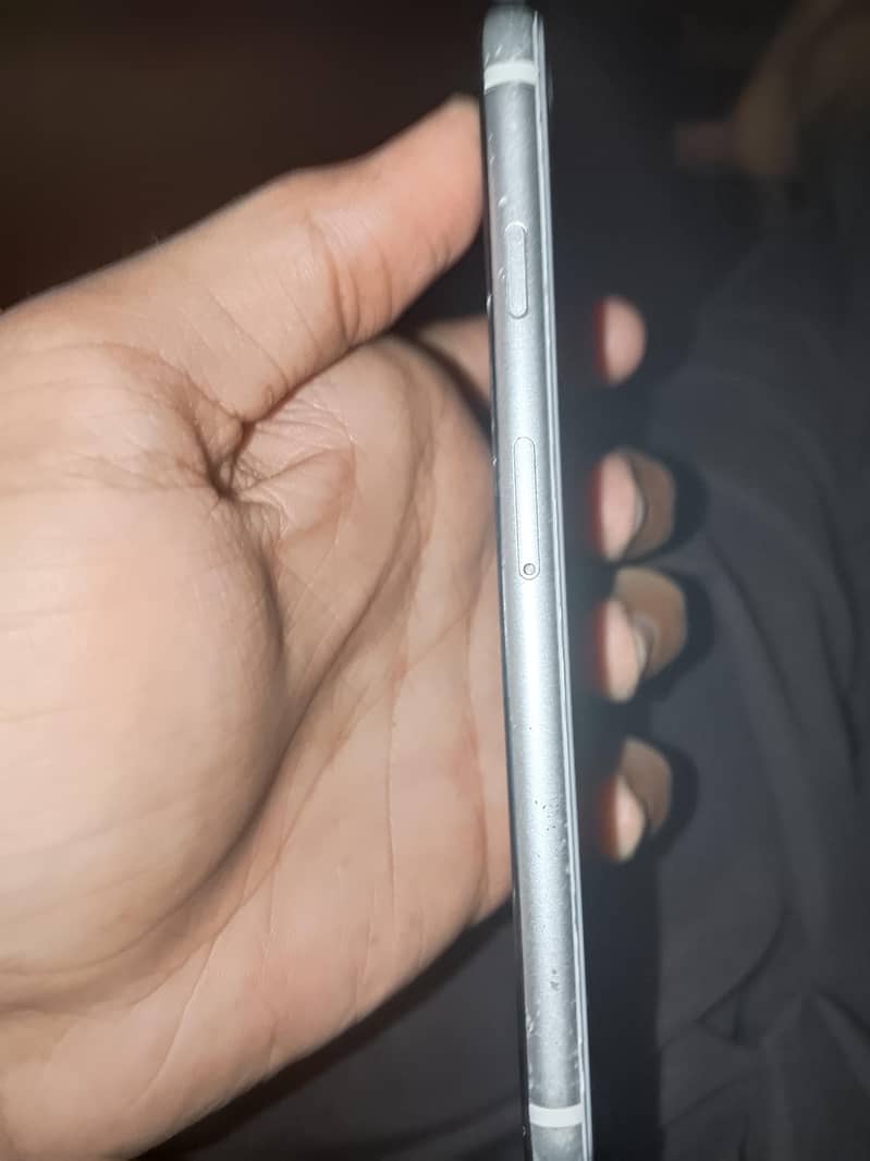 Apple iPhone SE 3
