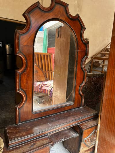 Antique Style Solid Wood Dressing Table with Large Mirror