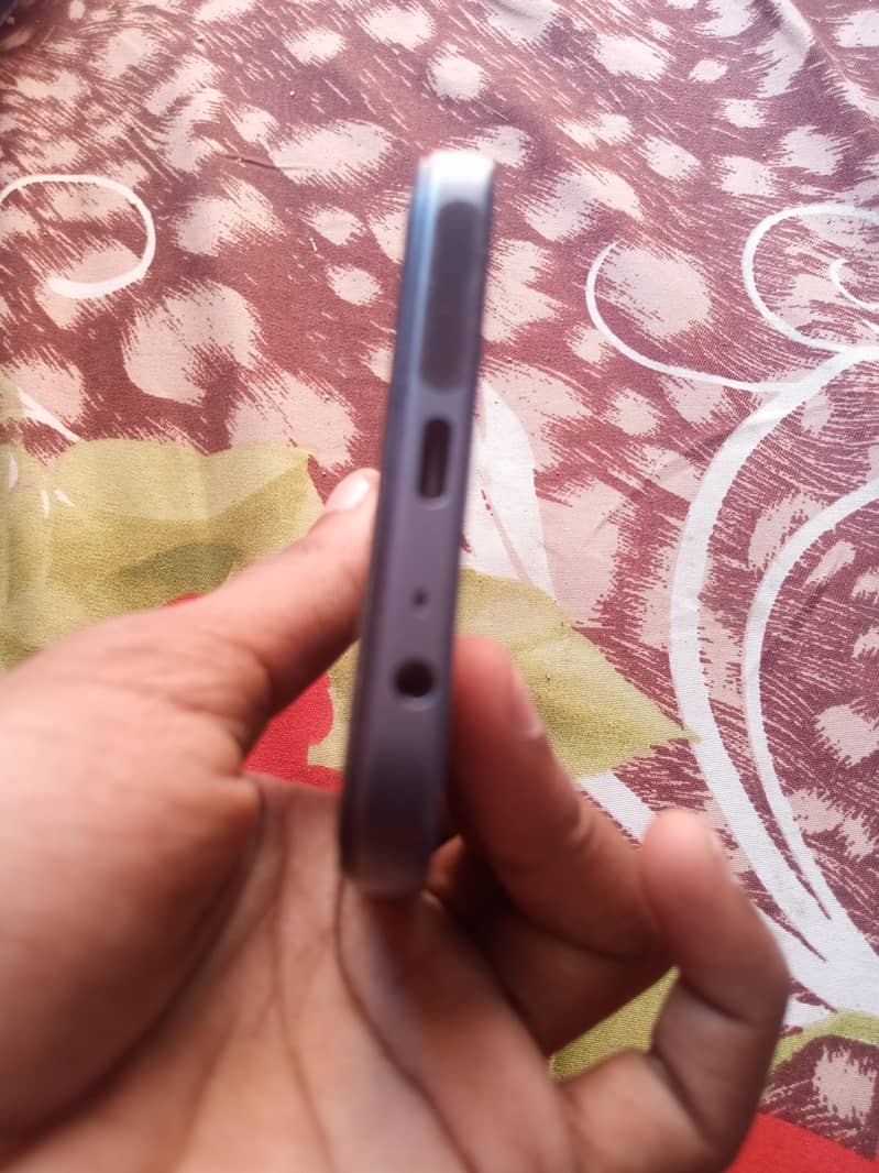 Tecno Spark 50 3