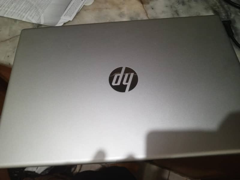 HP core i3 1