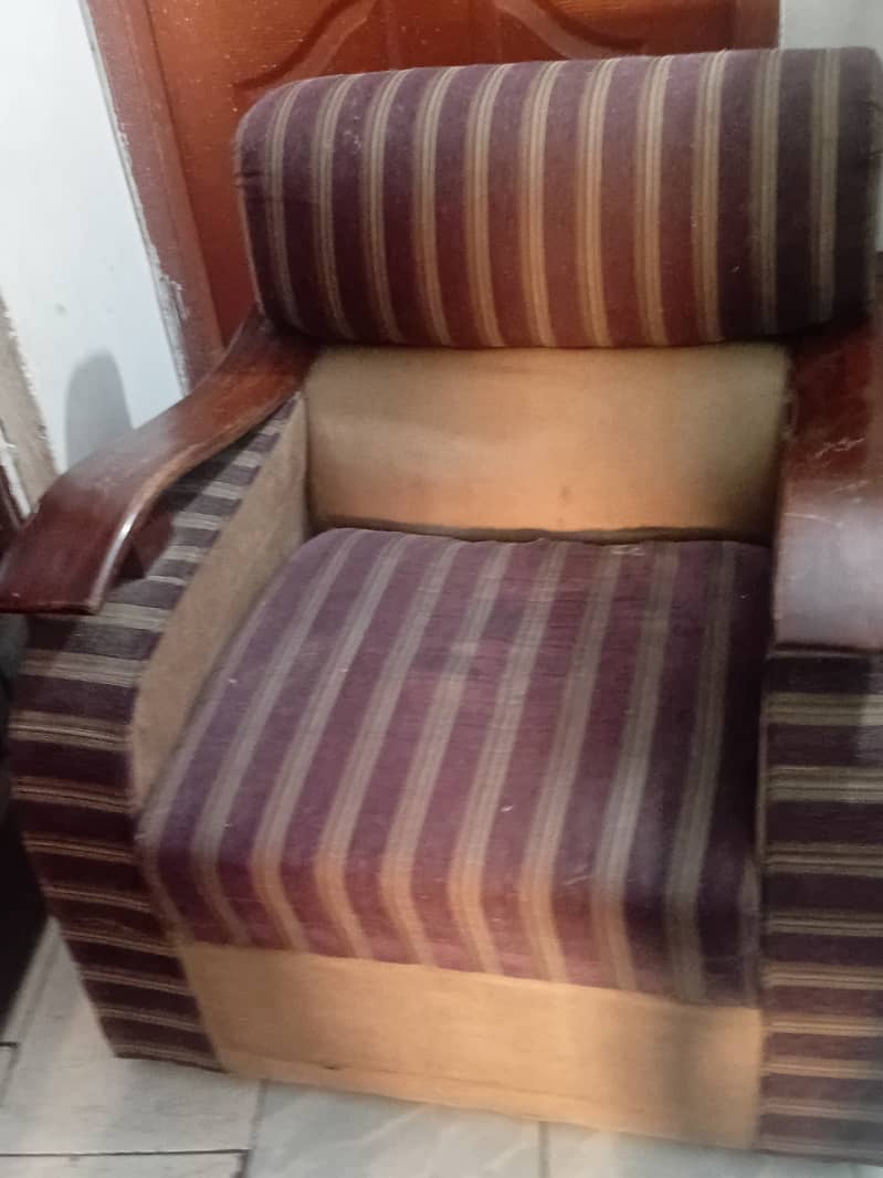 7 seater sofa. 1