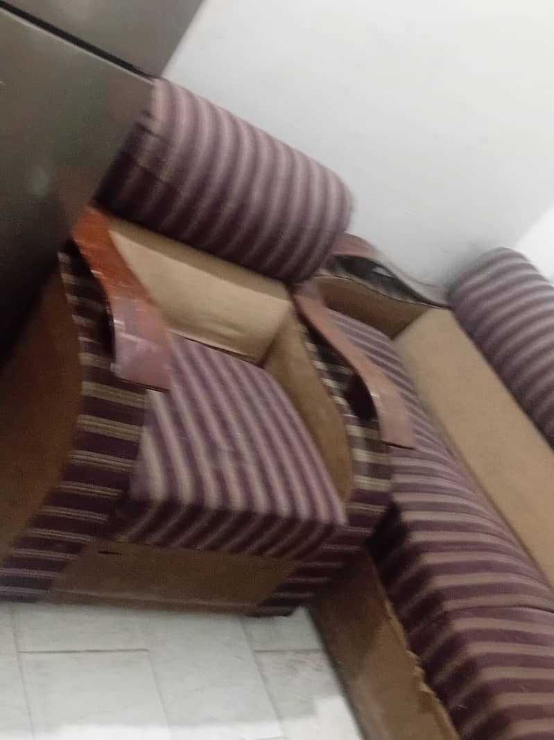 7 seater sofa. 2