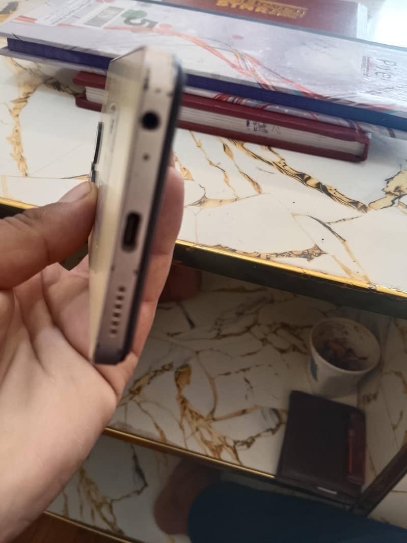 Infinix Smart 8 4
