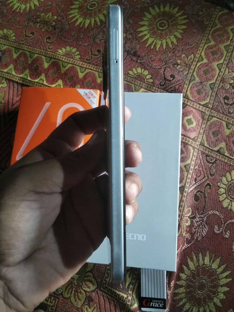 Tecno spark 40c 0