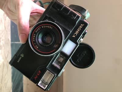 Yashika MF-2 Super 38mm lens Vintage Camera