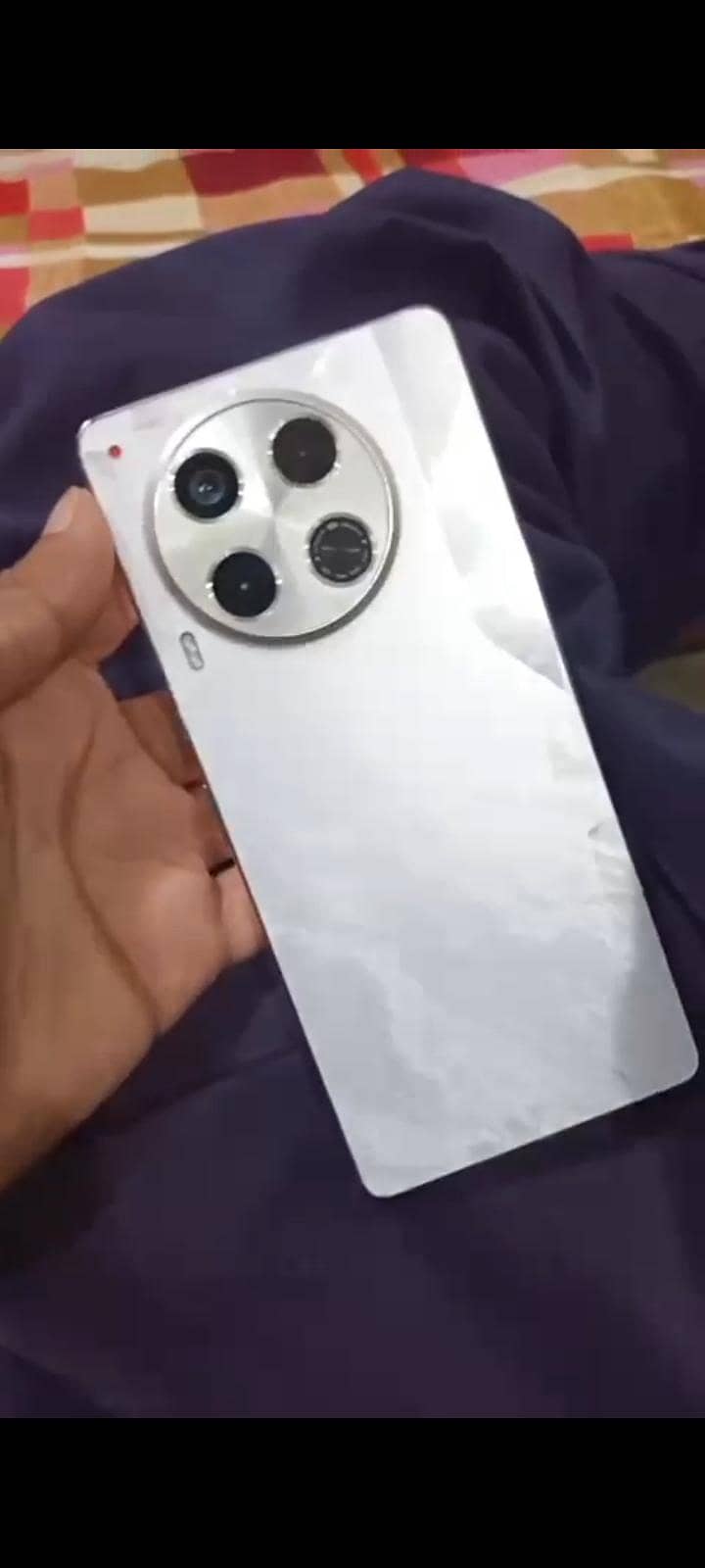 Tecno CAMON 30 0