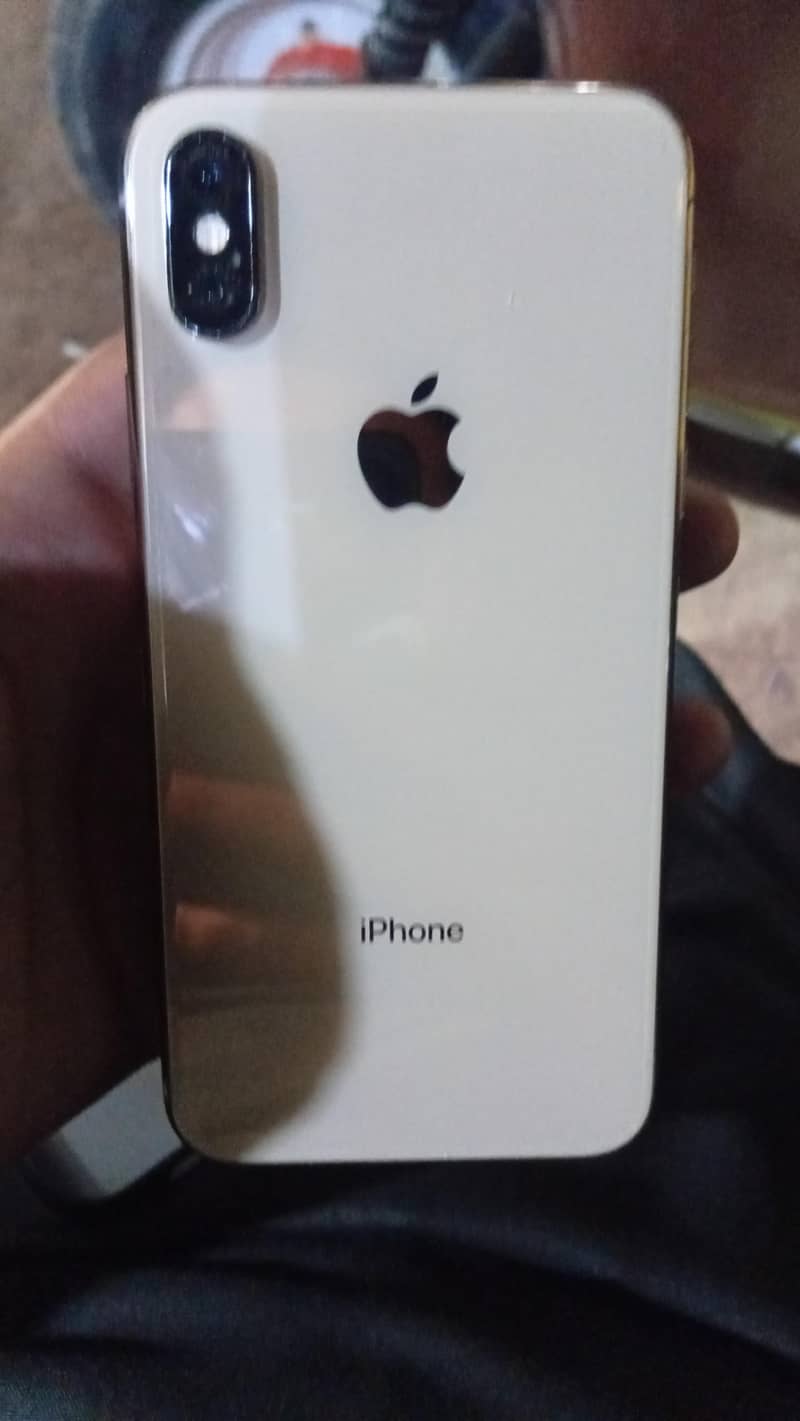 Apple iPhone XS 3