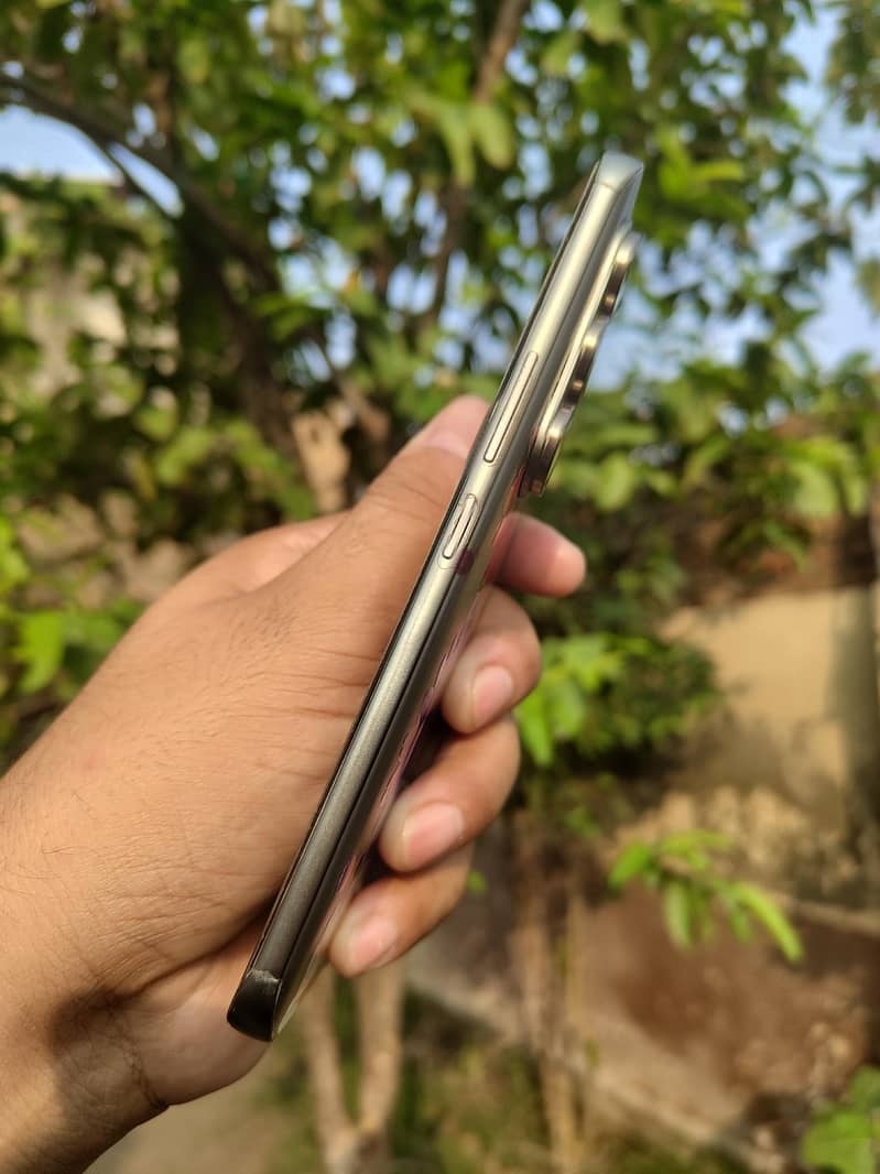 Tecno Camon 50 Pro full packing 3