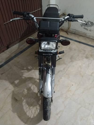 Honda CG 125 22/23 Model.