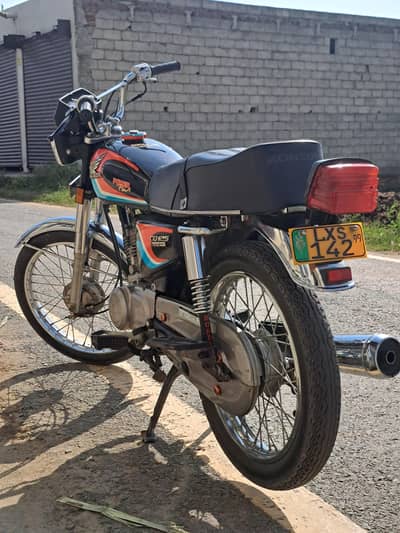 HONDA CG125 MODEL 1999 BLACK BEUTY