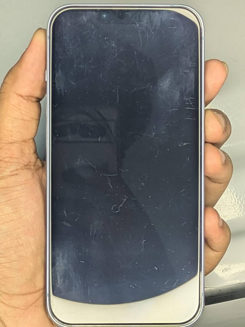 Apple iPhone 14 4