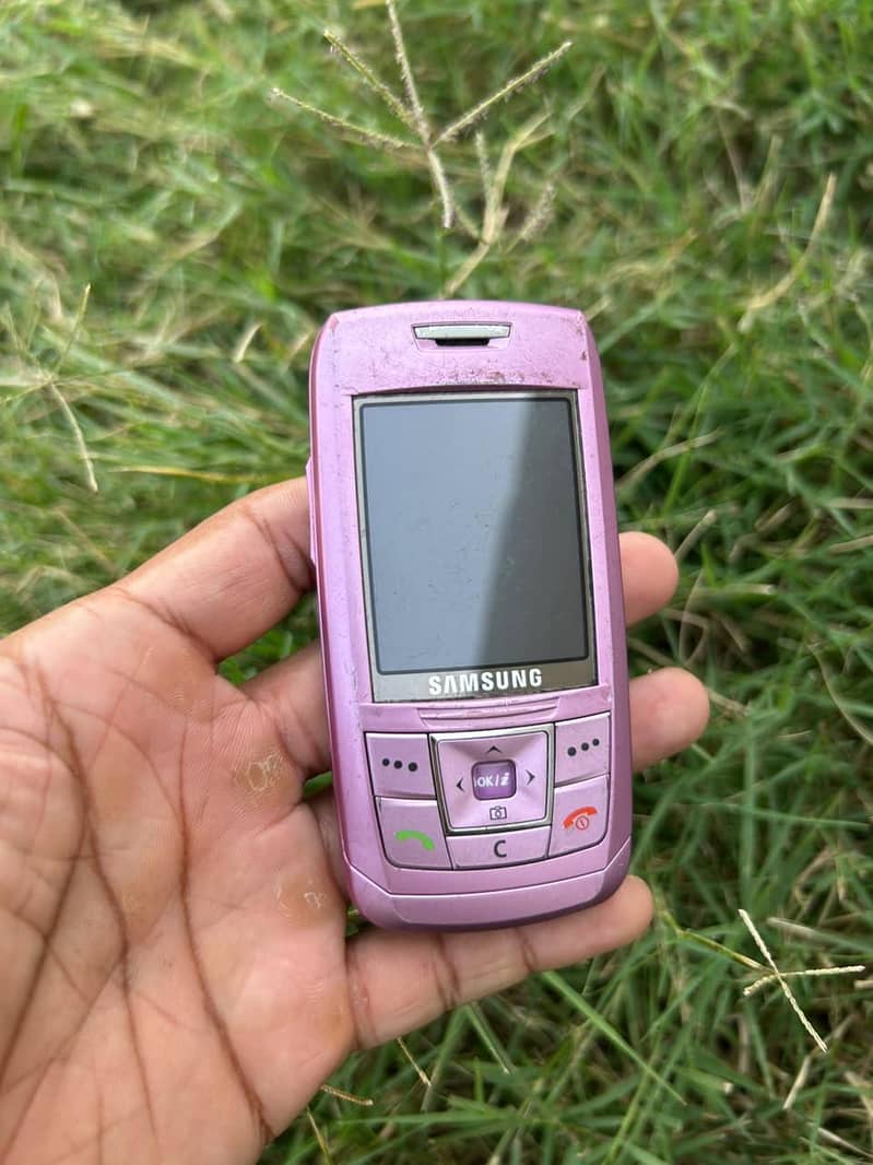 Samsung E250 1