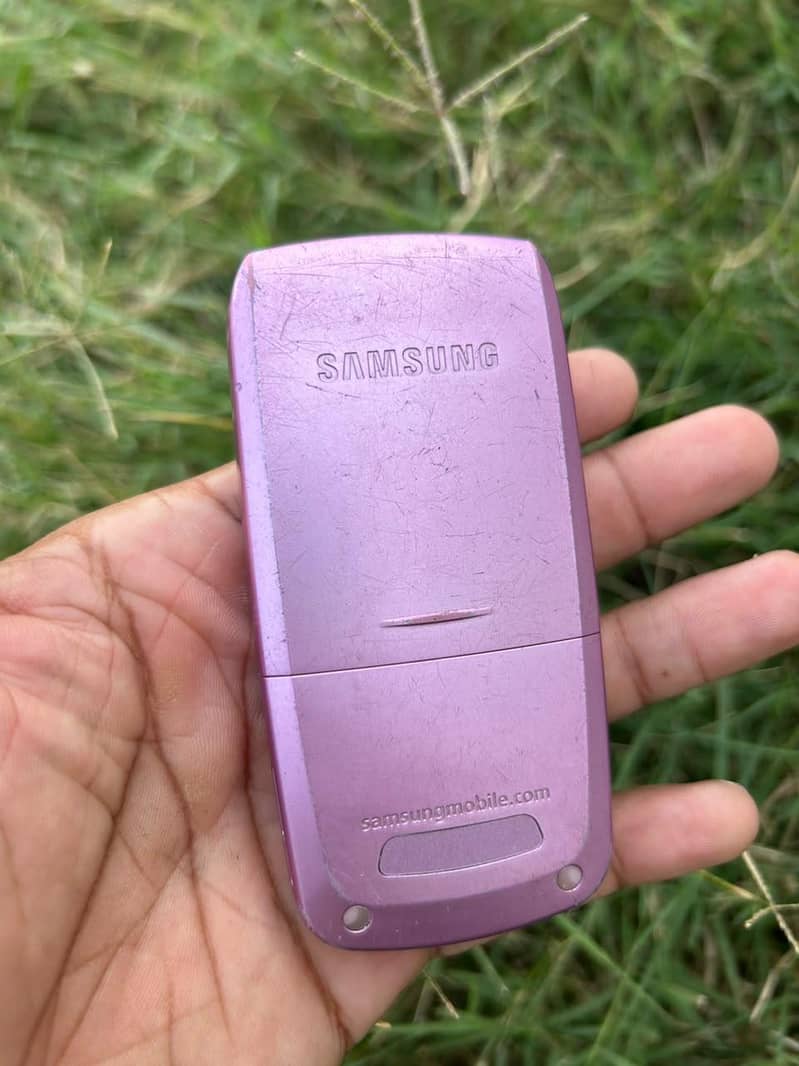 Samsung E250 2