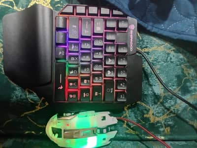 Gaming keyborad with RGB lightes connect with mobile and play games