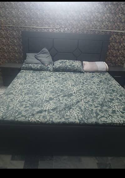 Complete Bedroom Furniture Set – Excellent Condition