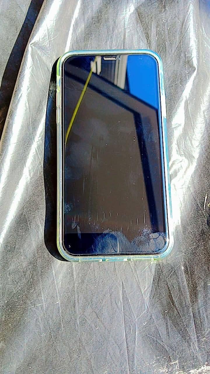 iPhone XR 2