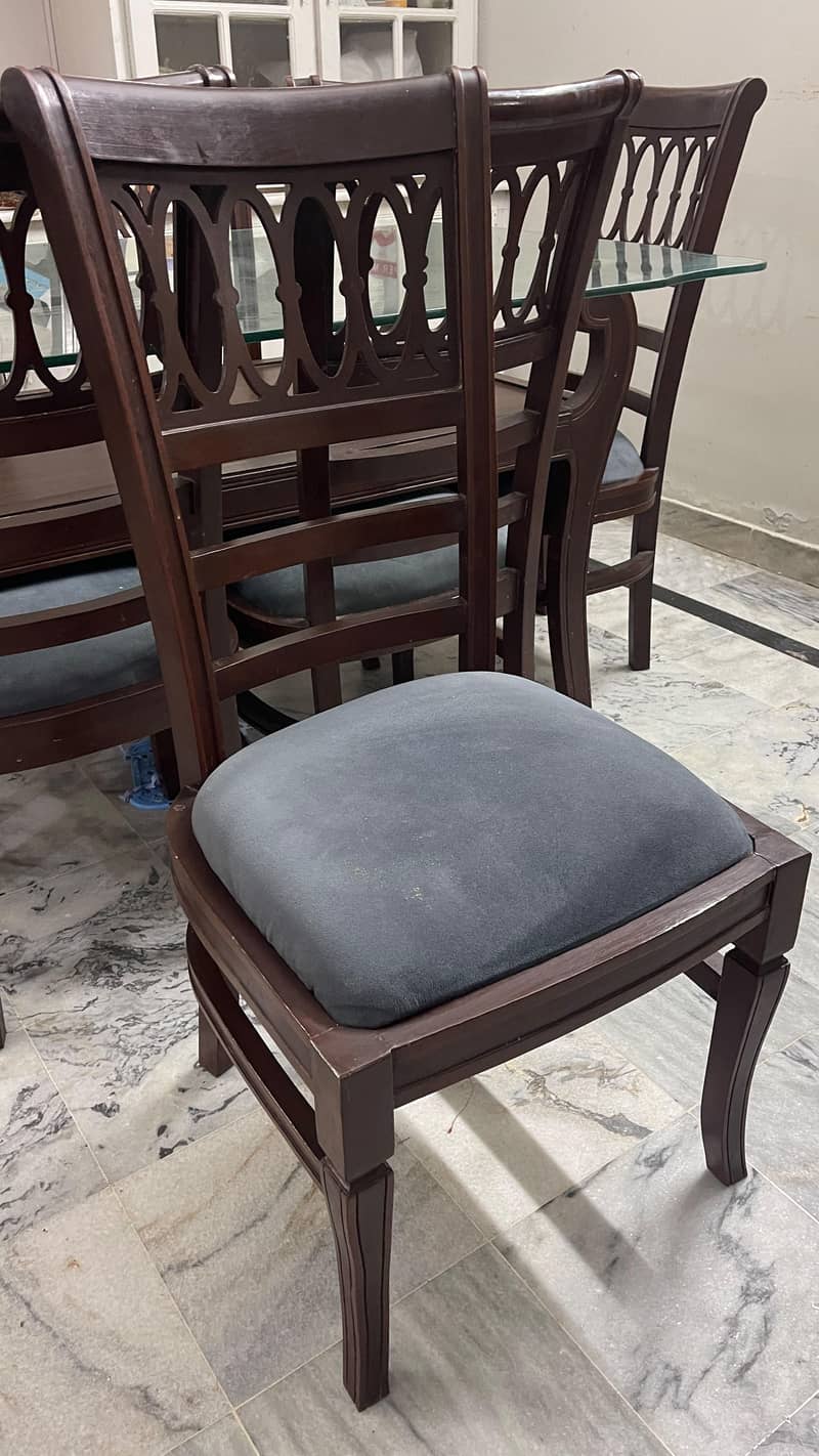 Dining table with 6 chairs 1