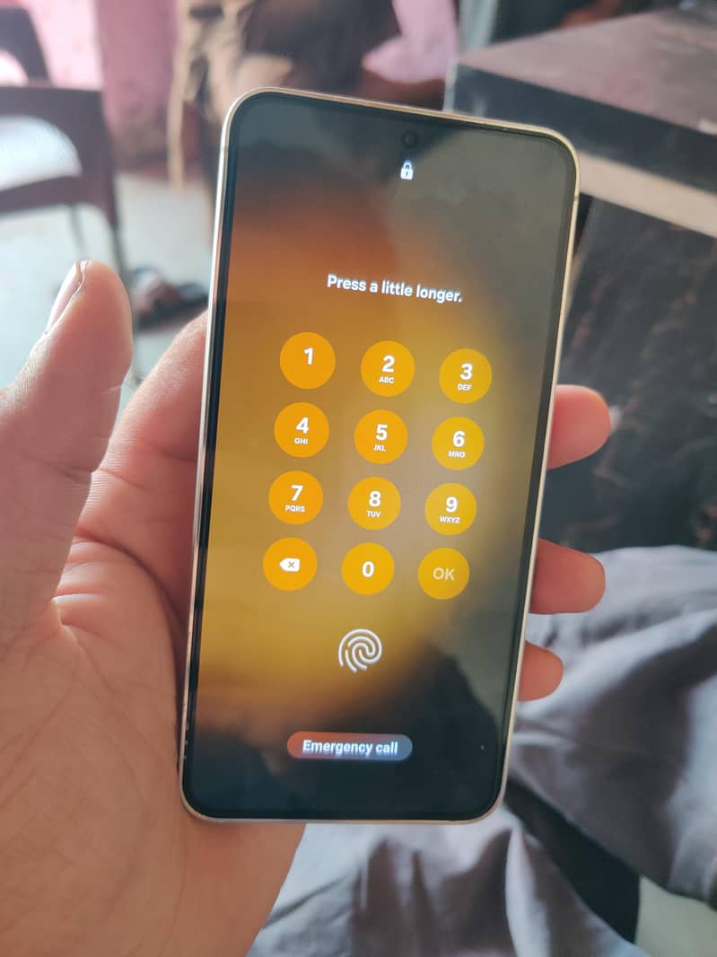 Samsung Mobile S23 1