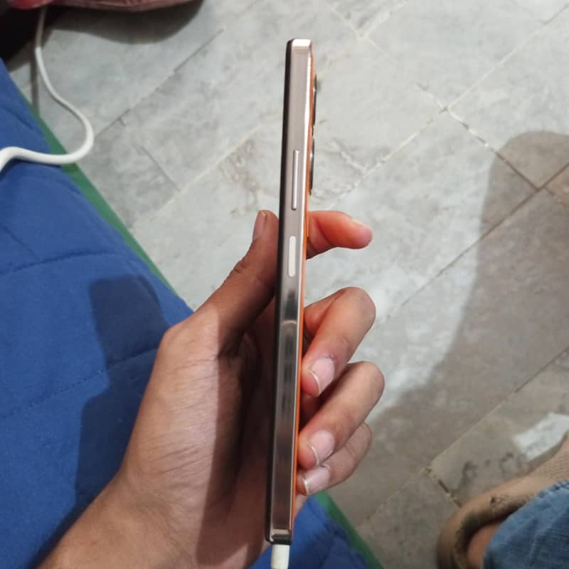 Infinix Note 30 2