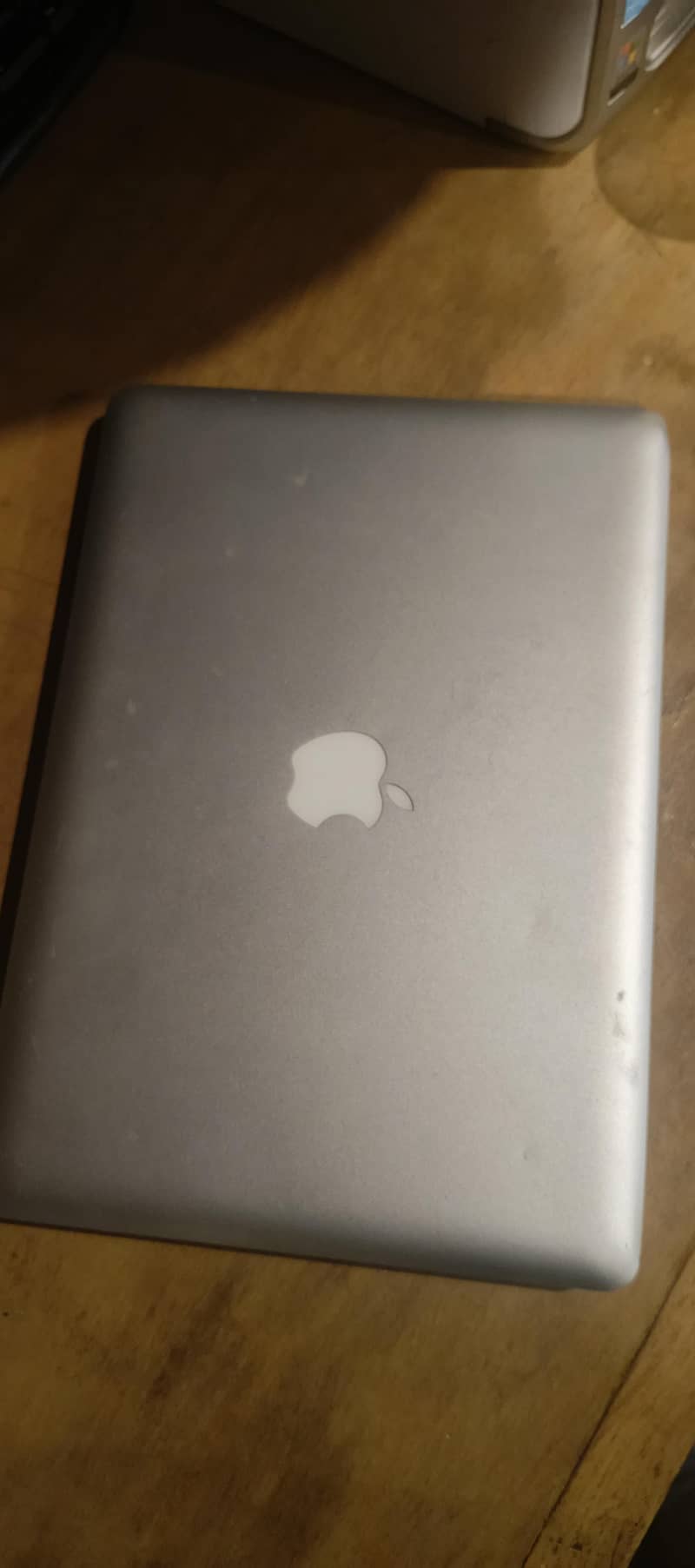 Apple Mac book pro 2012 1