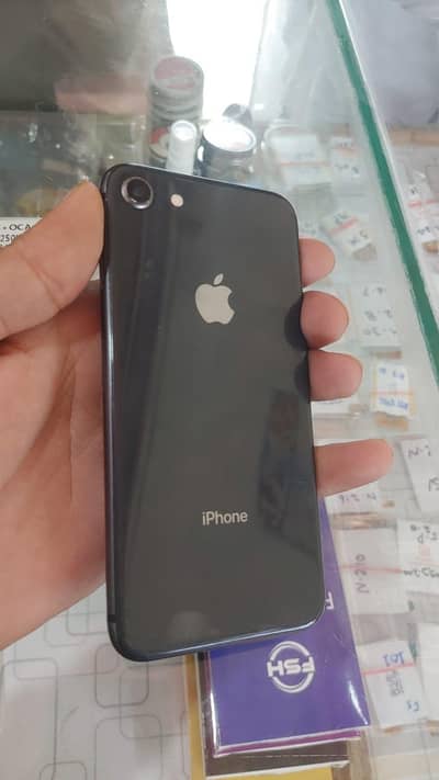Apple iPhone 8