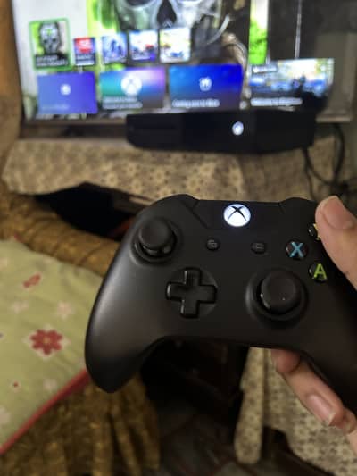 Xbox one (500 gb)