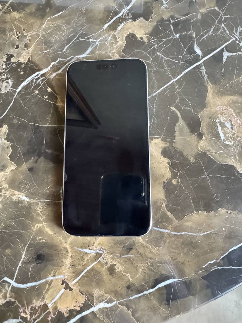 Apple iPhone 15 Pro Max 0