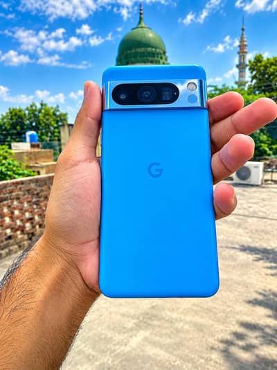 Google Pixel 8 Pro