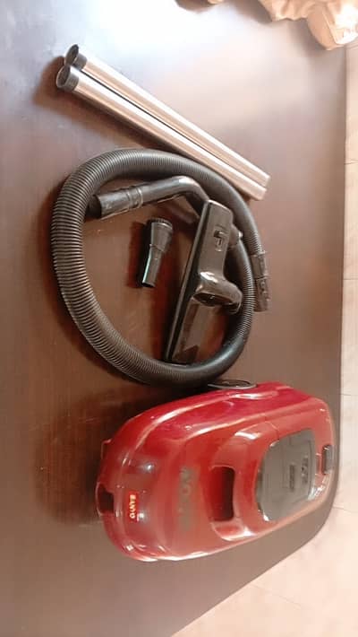 Old vaccum cleaner