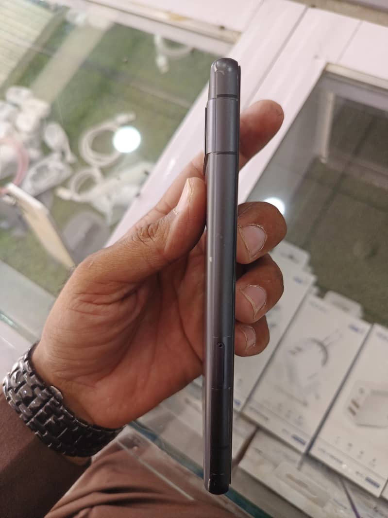 Google pixel 7a 2