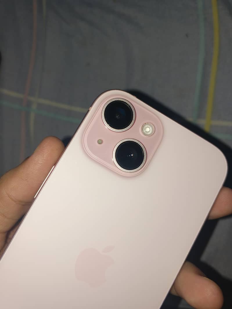 Apple iPhone 15 1