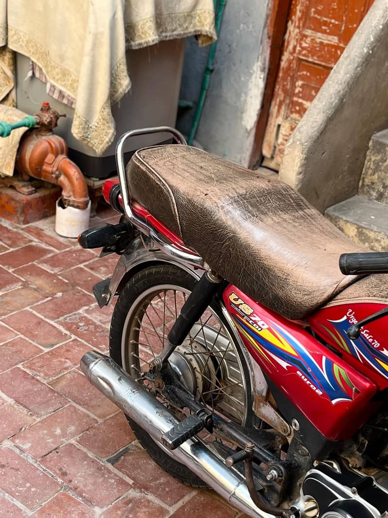 united 70cc 4