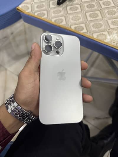 Apple iPhone 16 Pro Max factory unlock