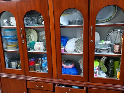 6 Feet Wooden Showcase Urgent Selling