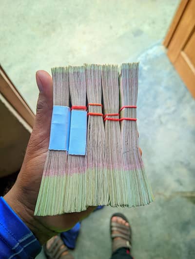 Fresh 10 Note Copies 1400