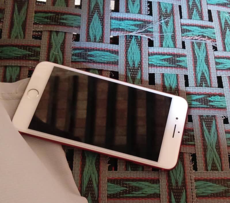 Apple iPhone 7 Plus 1