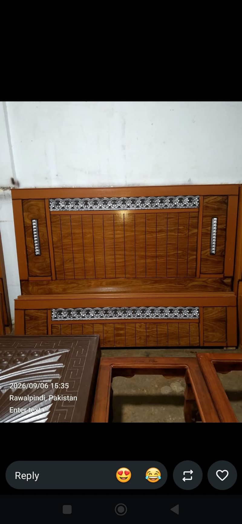 Double bed 0