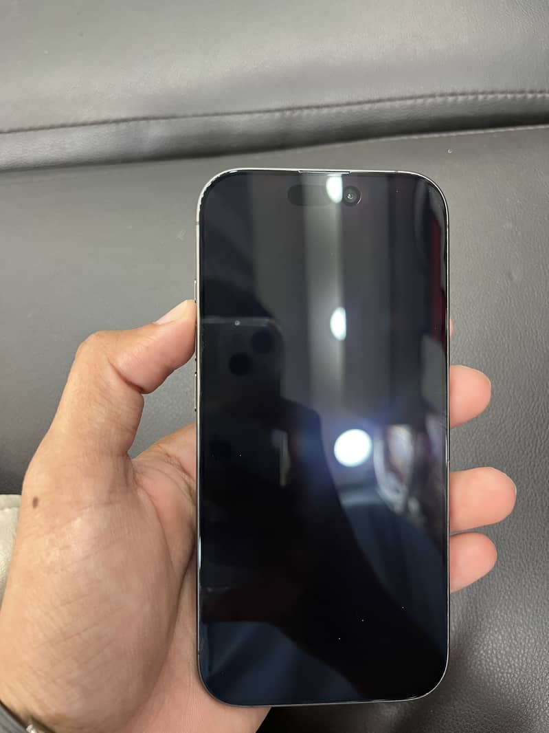 Apple iPhone 17 2