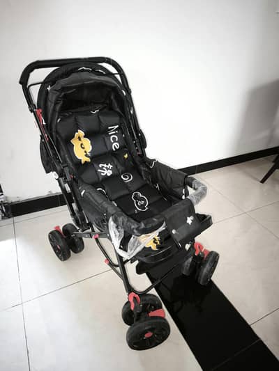Baby Stroller Pram Immaculate Condition