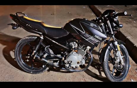 Yamaha YBR 2015 Model Grey Colour