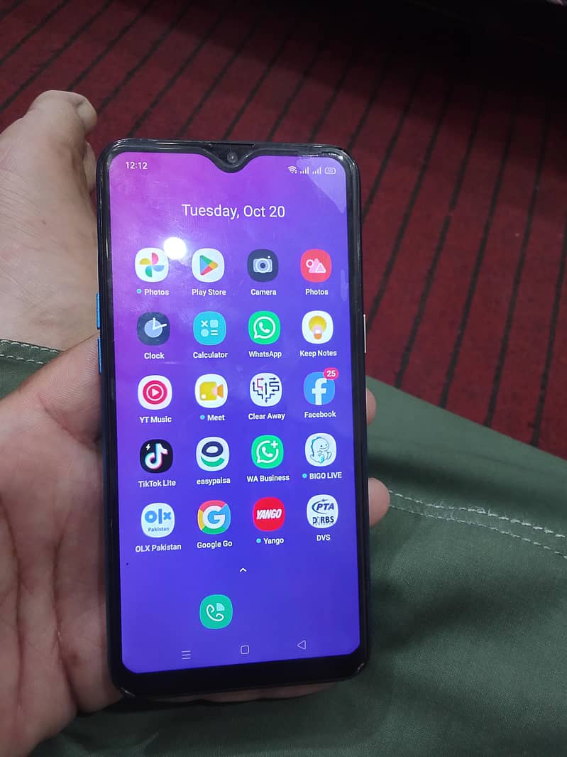 Realme 3 6