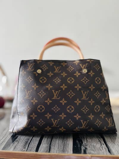 Luxury Style Handbag