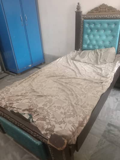 single bed