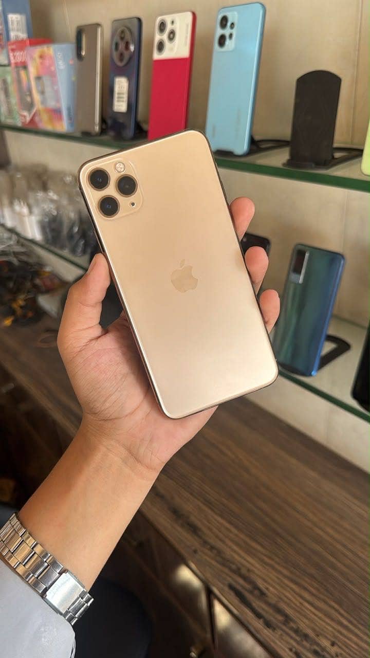 Apple iPhone 11 3