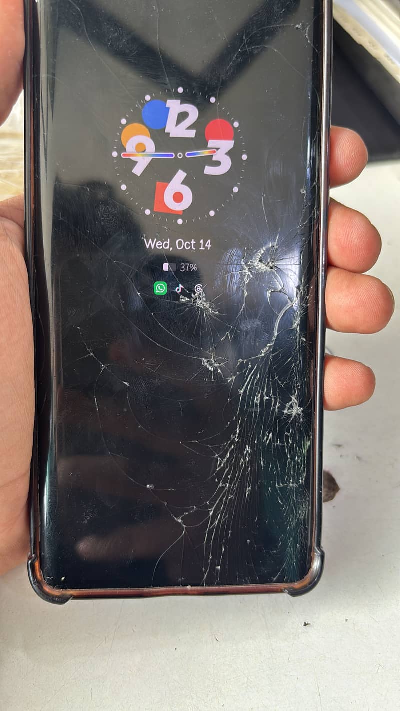Infinix Zero 40 1