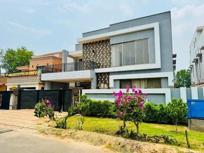1 Kanal Ideal Portion For Rent