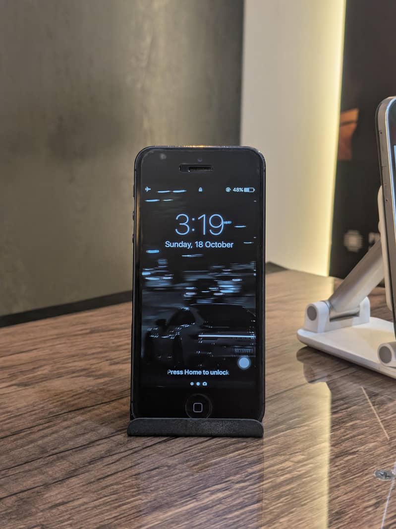 Apple iPhone 5 1