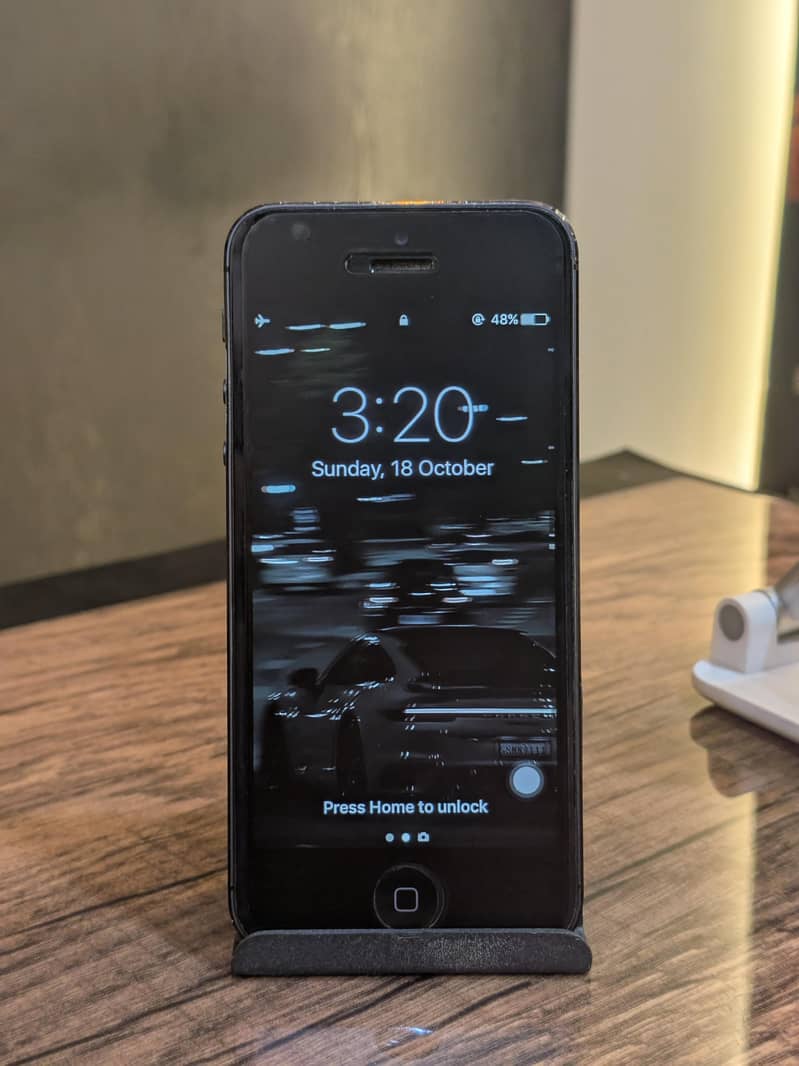 Apple iPhone 5 3
